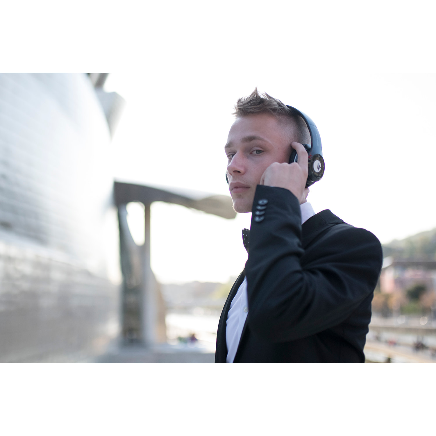 Auriculares MAGNUSSEN H1 - Negro brillante