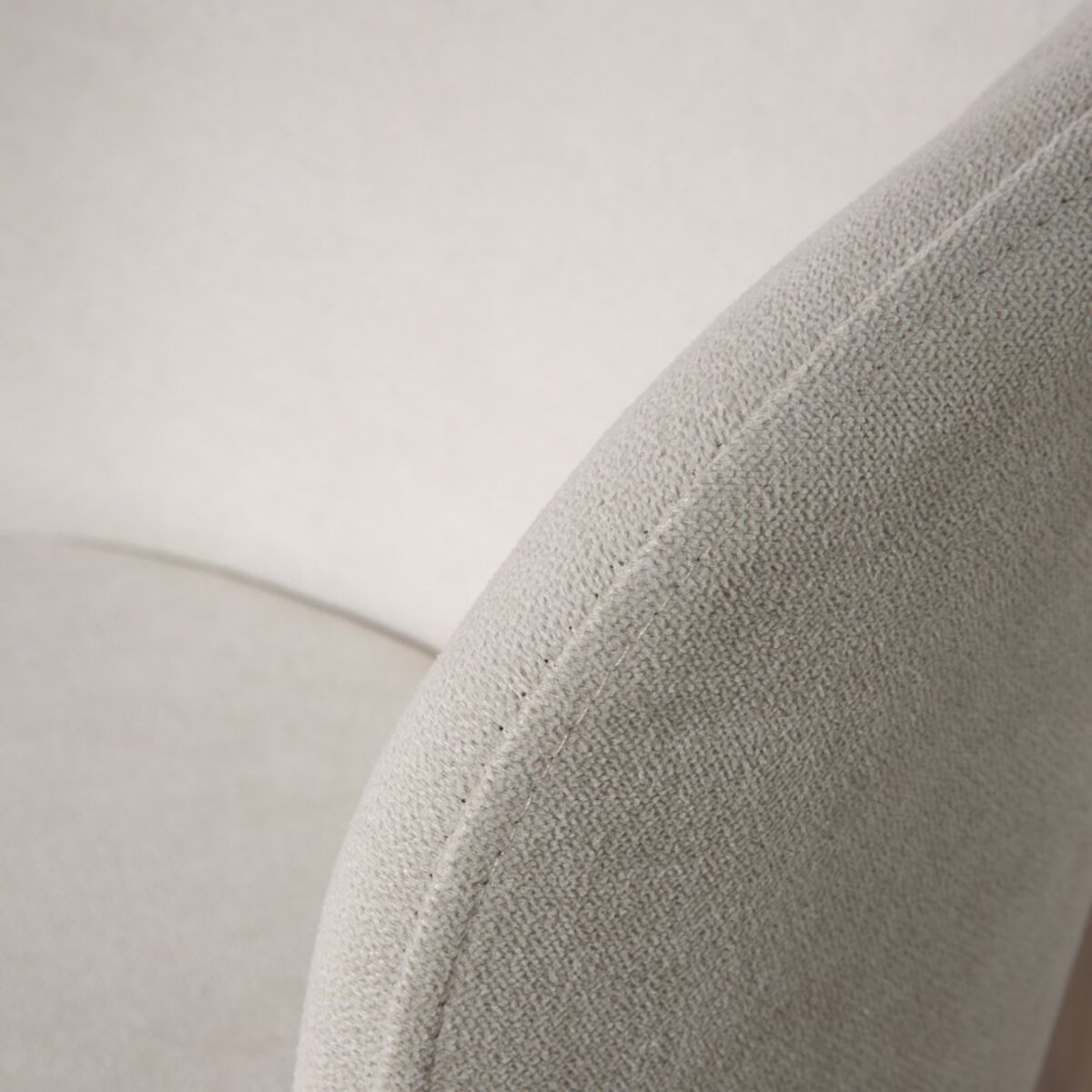 Chaise rembourrée Lauder -tissu et bois-couleur blanc 53 x 82 x 49 cm