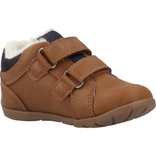 Zapatillas Niño de la marca GEOX  modelo B ELTHAN BOY MARRON