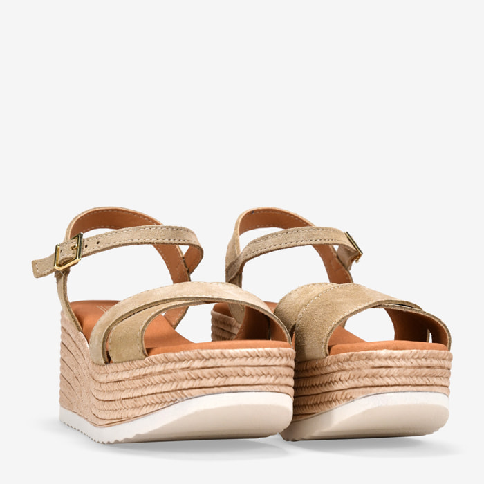 Sandalias de cuña arena en piel