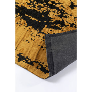 Tapis Silja ocre et noir Kare Design