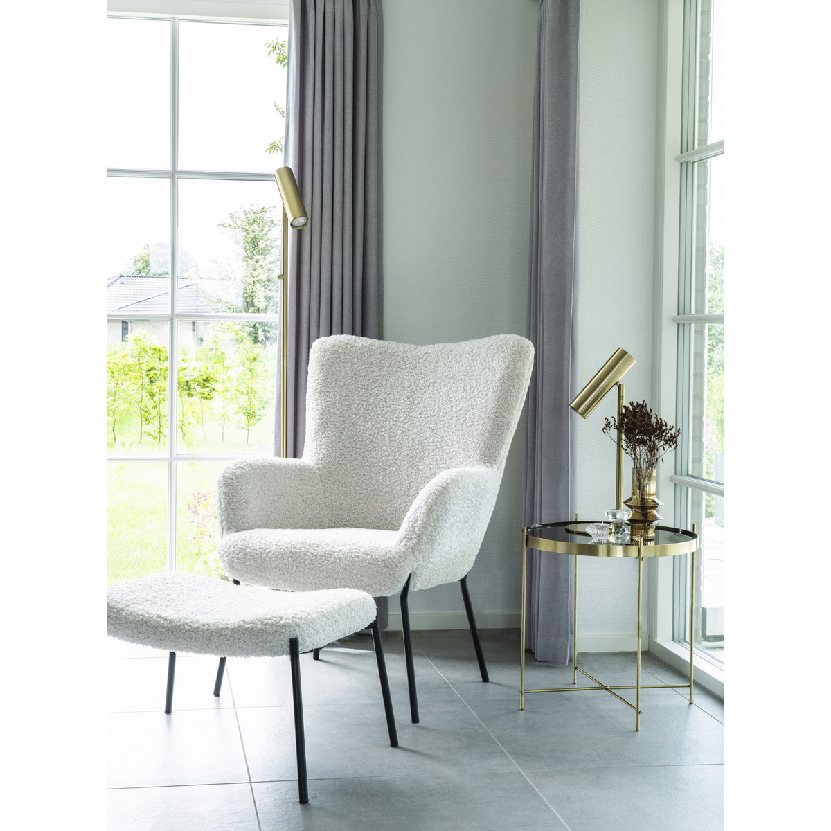 Piantana Paris in acciaio ottone con testa orientabile