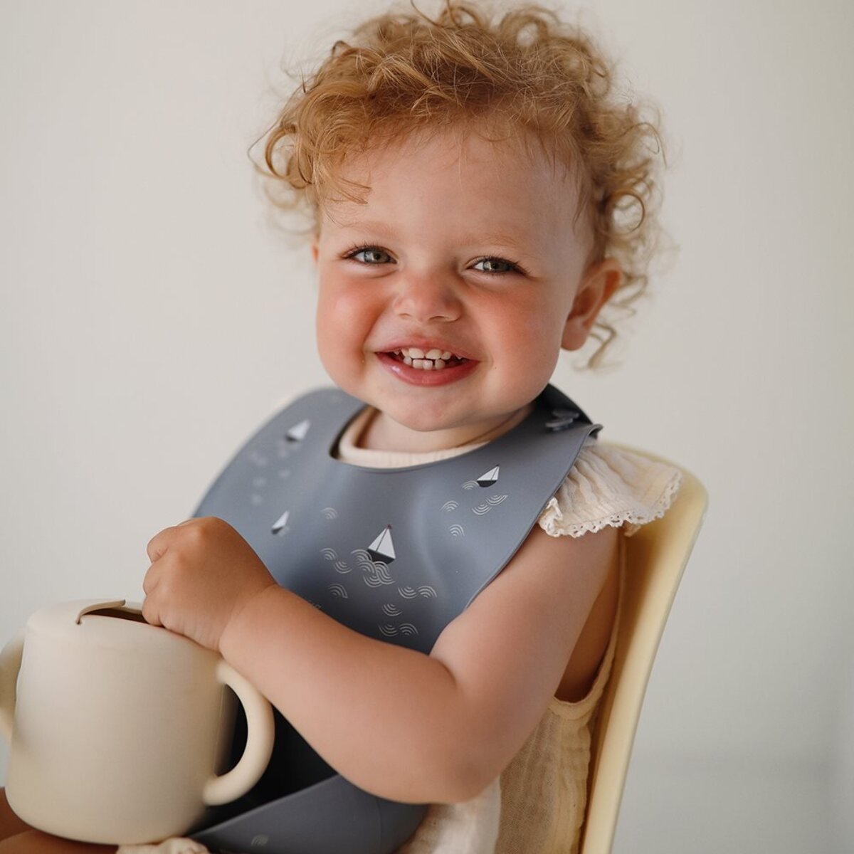 Mushie Taza Para Snack Silicona Solid