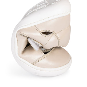 SANDALIA CERRADA BAREFOOT BEIGE – SUAVIDAD TOTAL