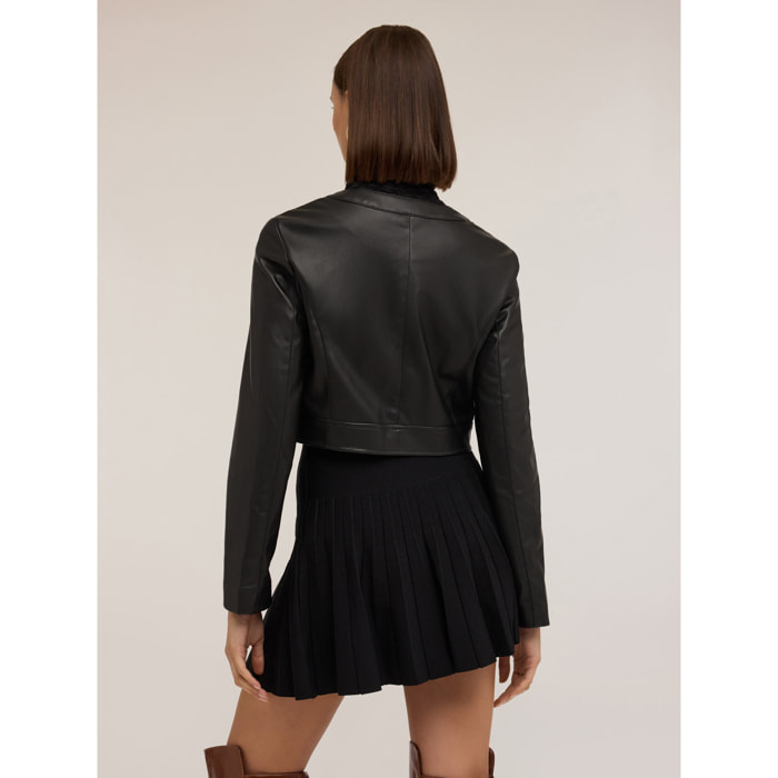 Motivi - Chaqueta corta en tejido revestido - Negro