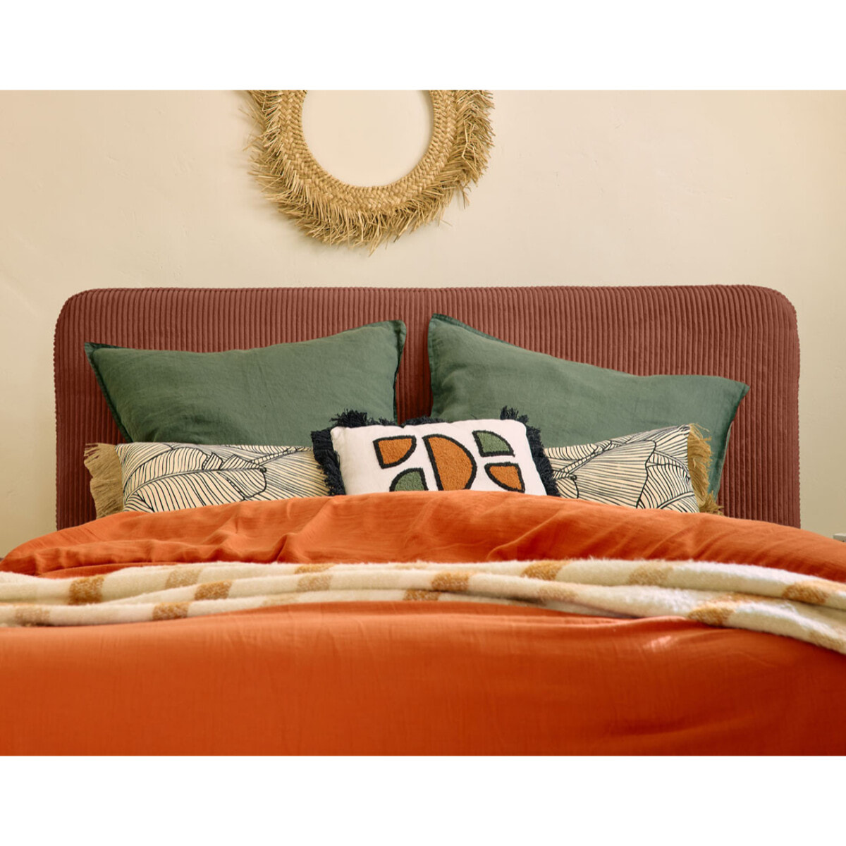 Goyave - lit coffre - 160x200 - en velours côtelé - sommier inclus - Terracotta