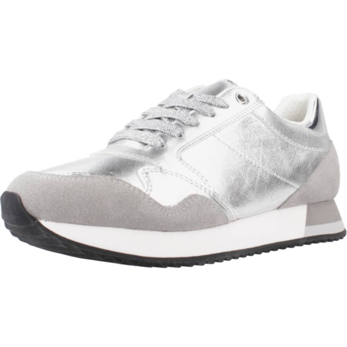 Sneakers de  Mujer de la marca GEOX  modelo D DORALEA PLATA