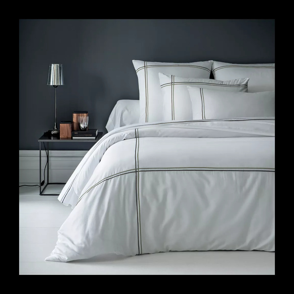 Housse de couette satin de coton jeu d'unis blanc vert Palais chic bronze