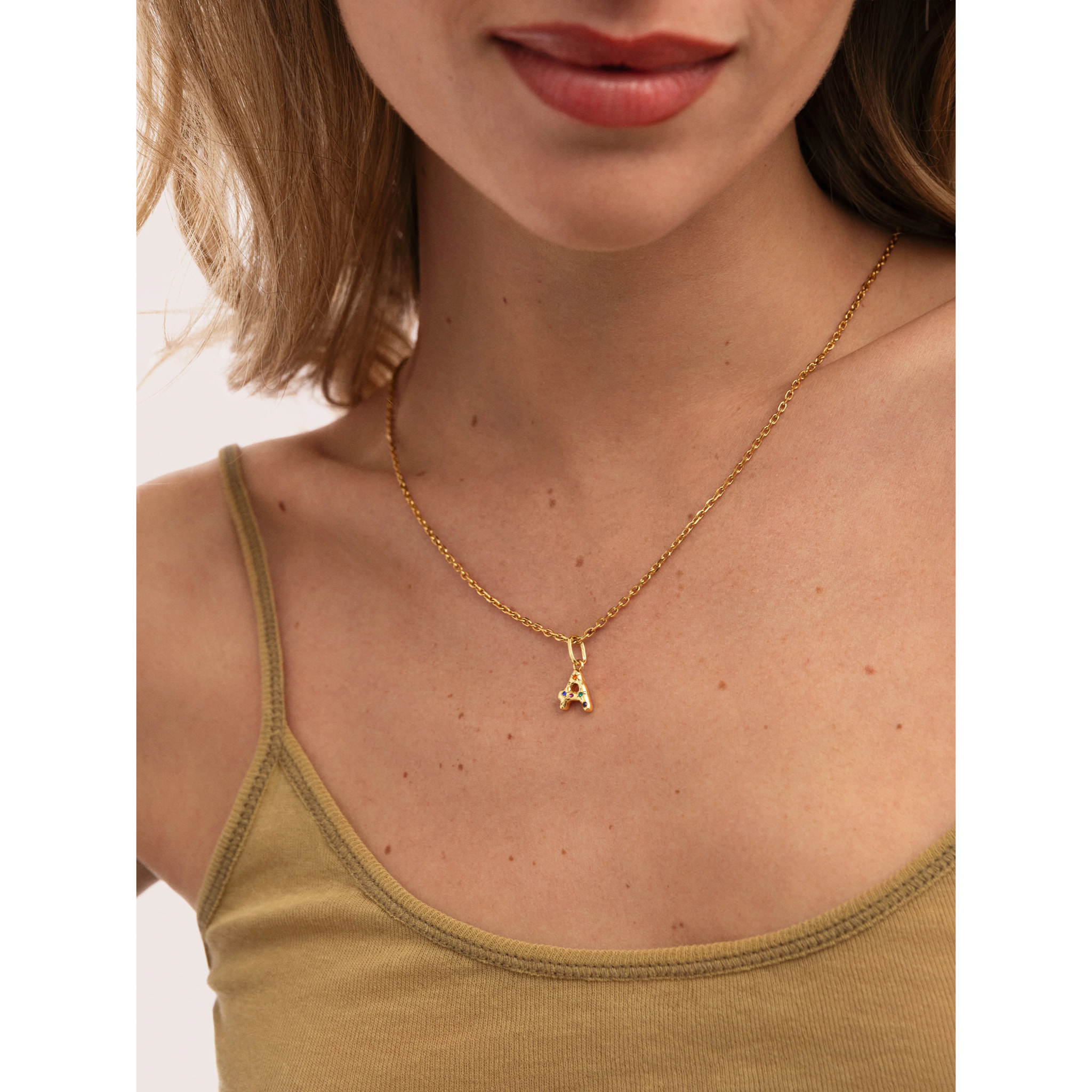 Charm Personalizado Inicial Organic Colors Baño Oro