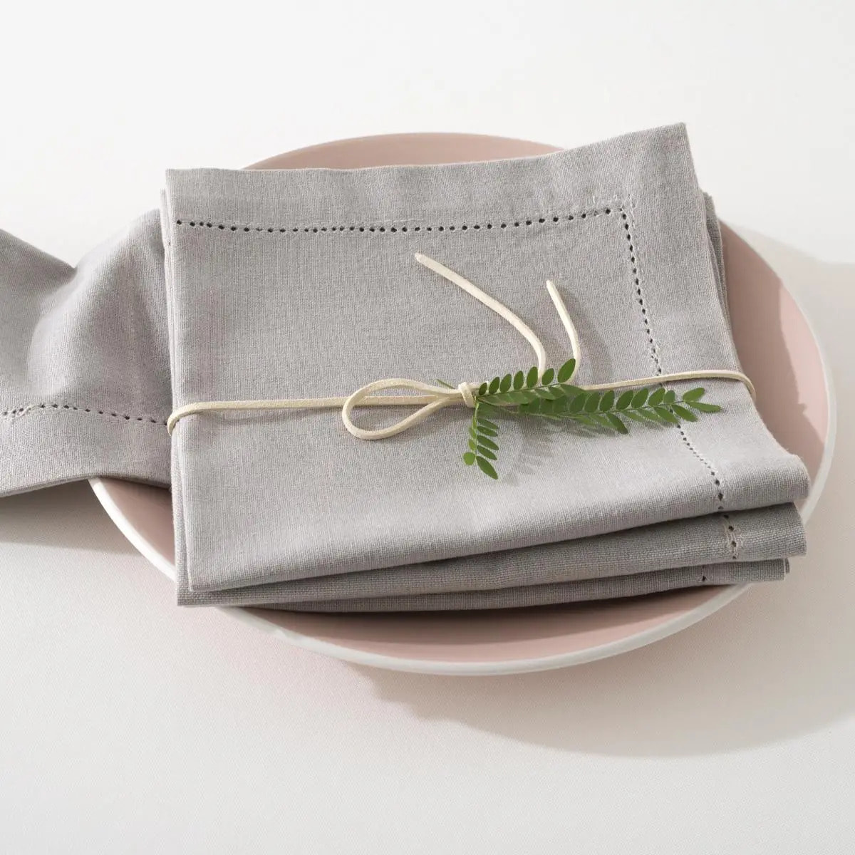 Lot de 4 serviettes de table "Chambray" gris souris 40x40cm