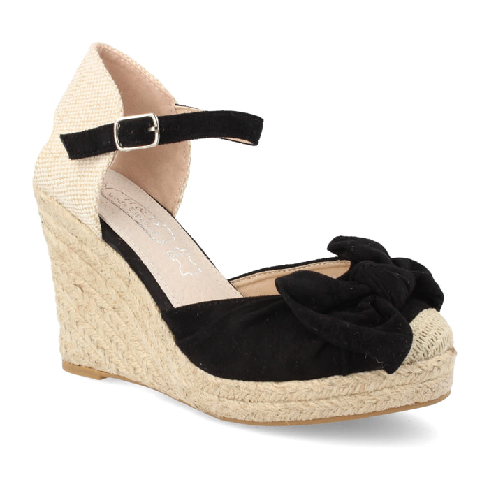 Sandalia de cuña