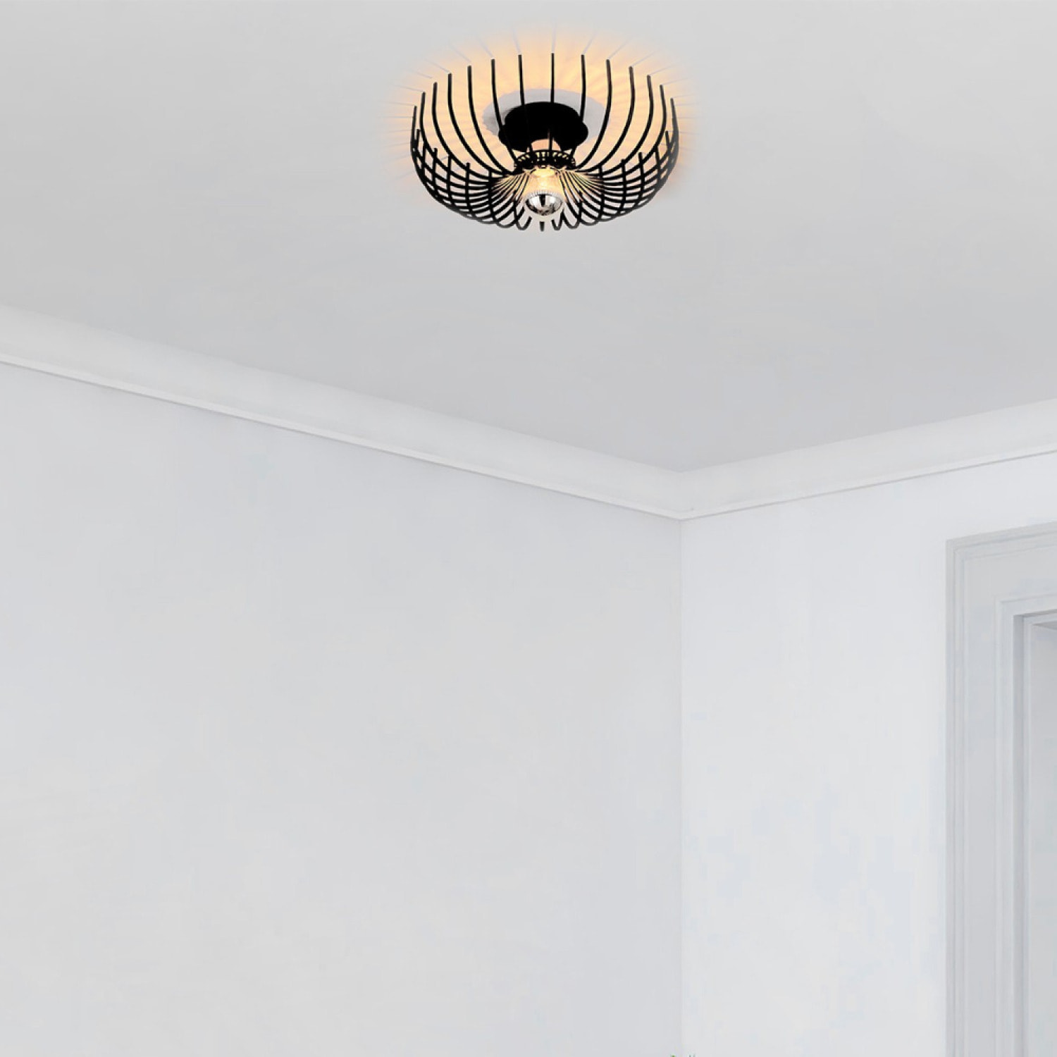 Suspension noire en métal EVA