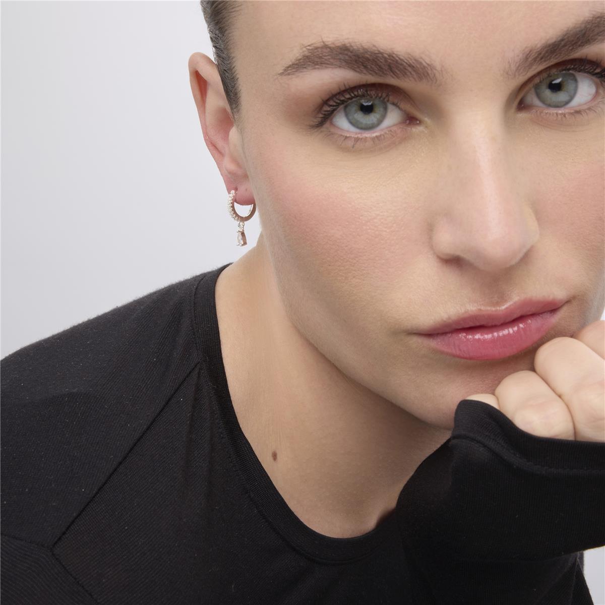 Pendientes acabado plata y Circonita Brillante