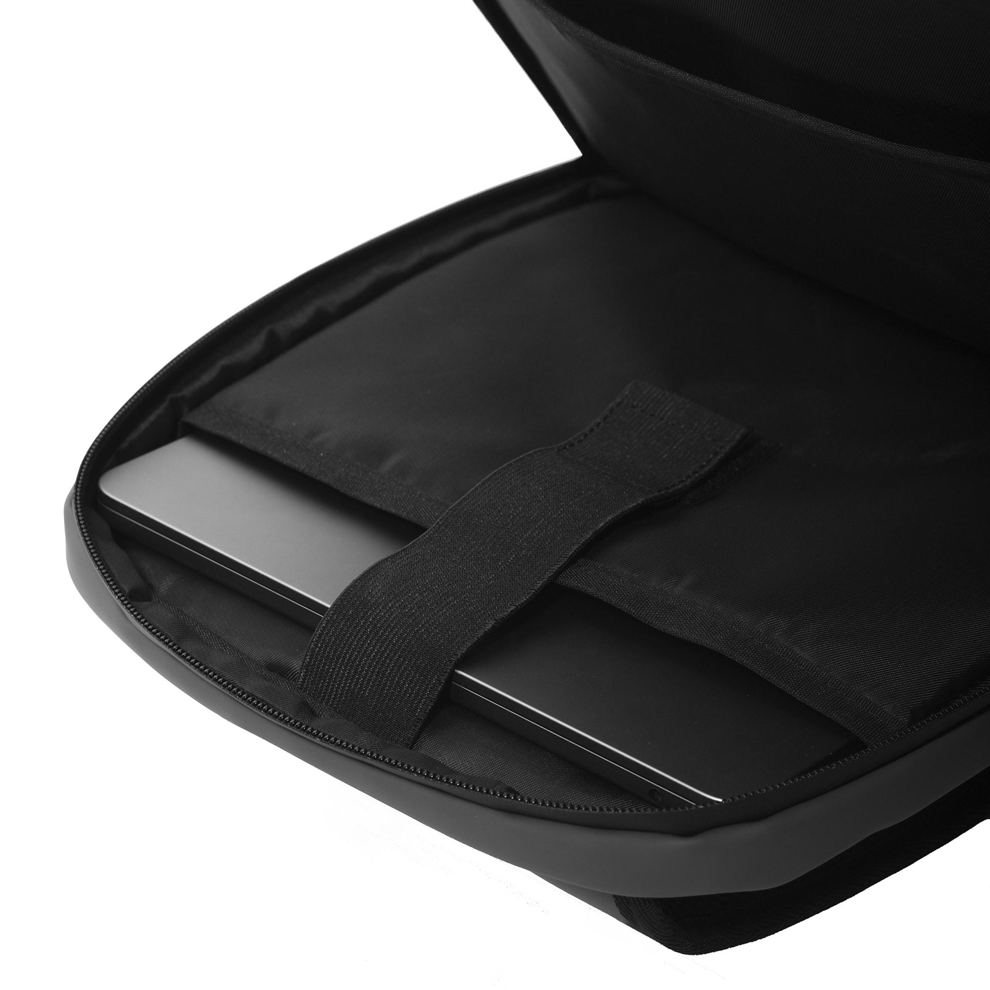 ZAINO TECH X2 SMALL NE.ON ! MILANO COL. BLACK