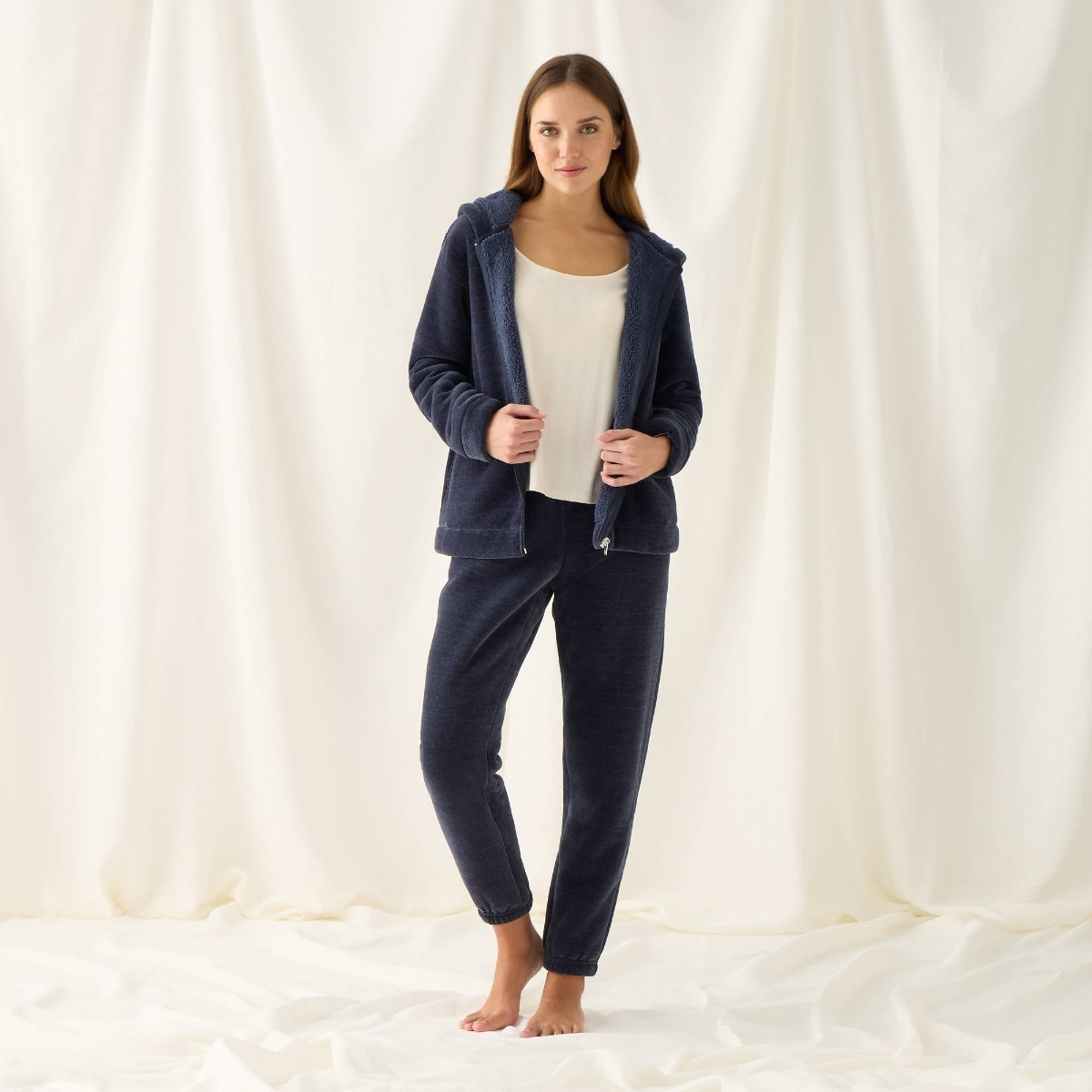 Chaqueta de chenilla con borreguito Esti color azul oscuro Poliéster