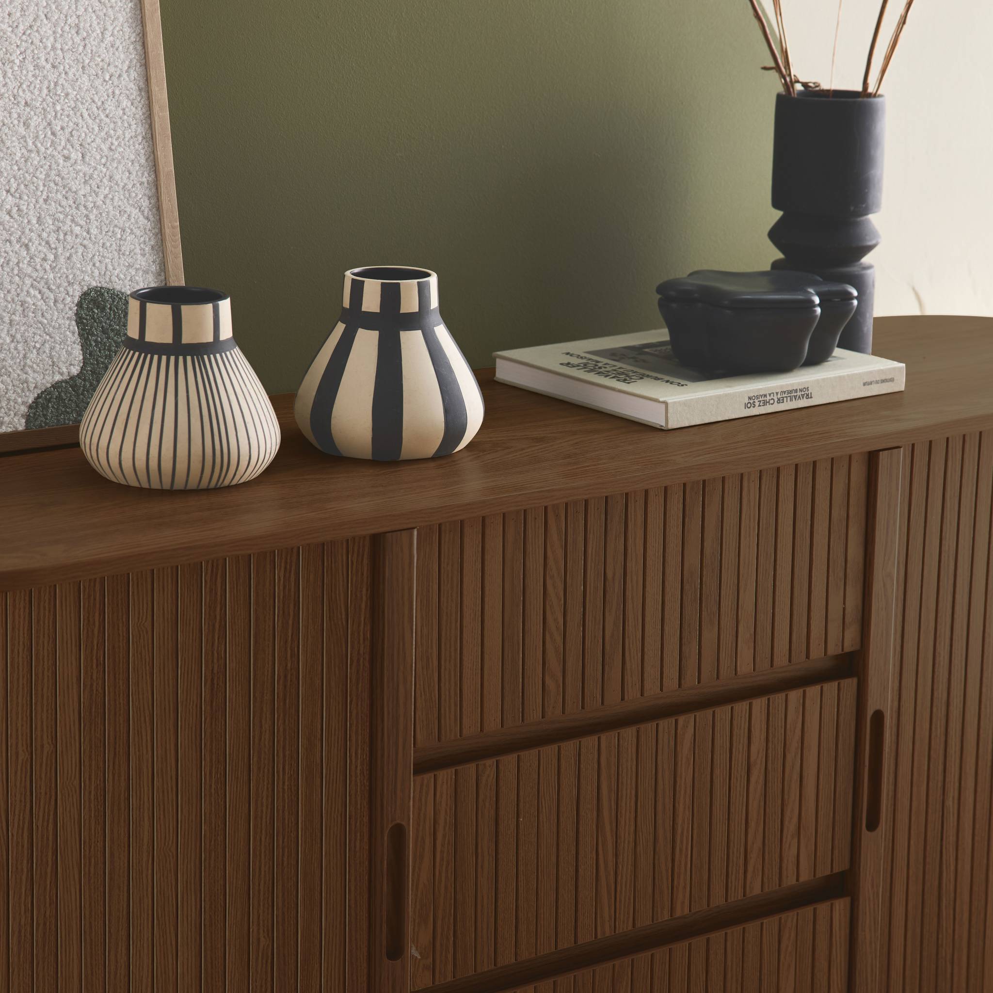 Buffet scandinave décor bois rainuré 2 portes coulissantes 150cm LEGACY