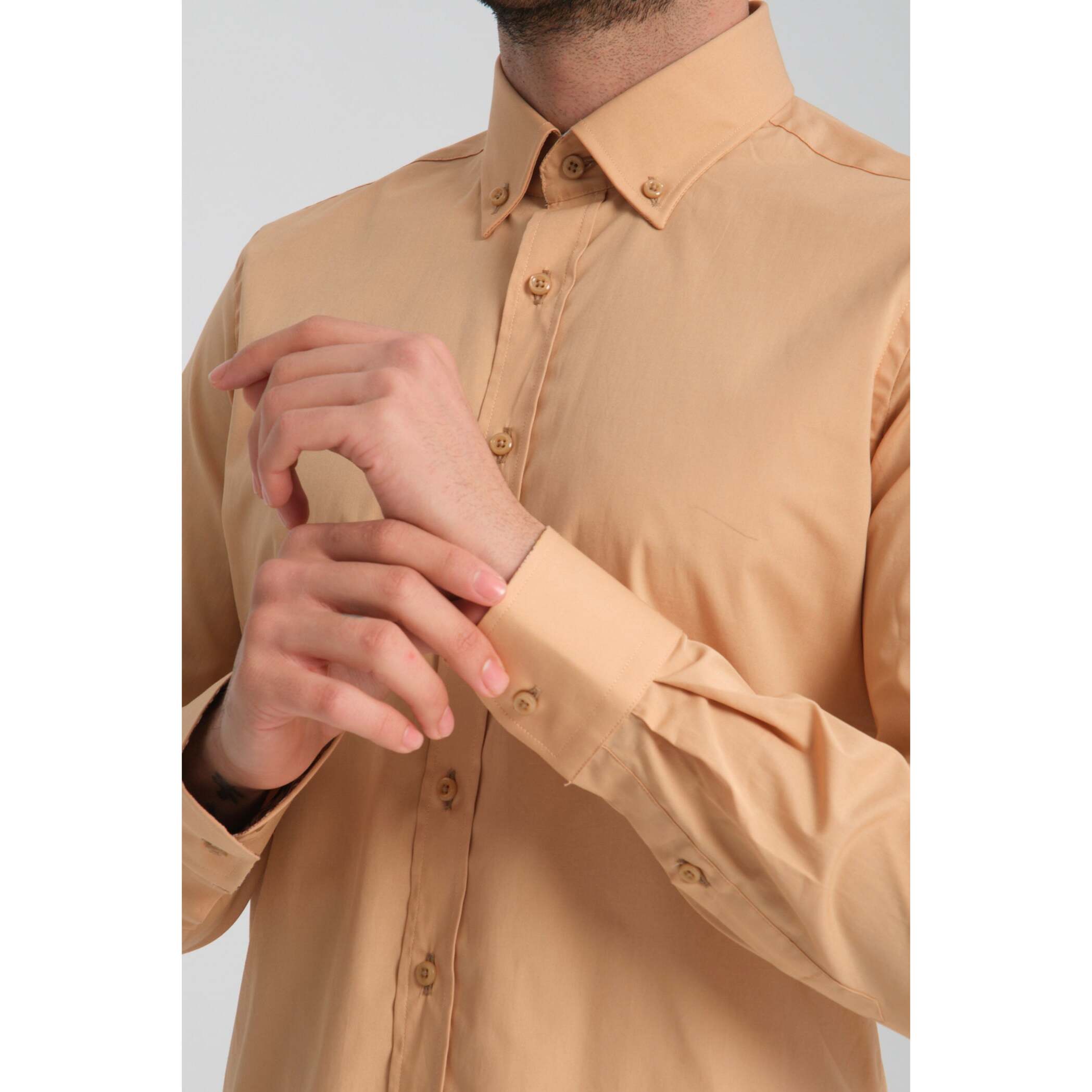 camicia uomo 1 bottone button down slim Popeline Stretch Unito Mastice