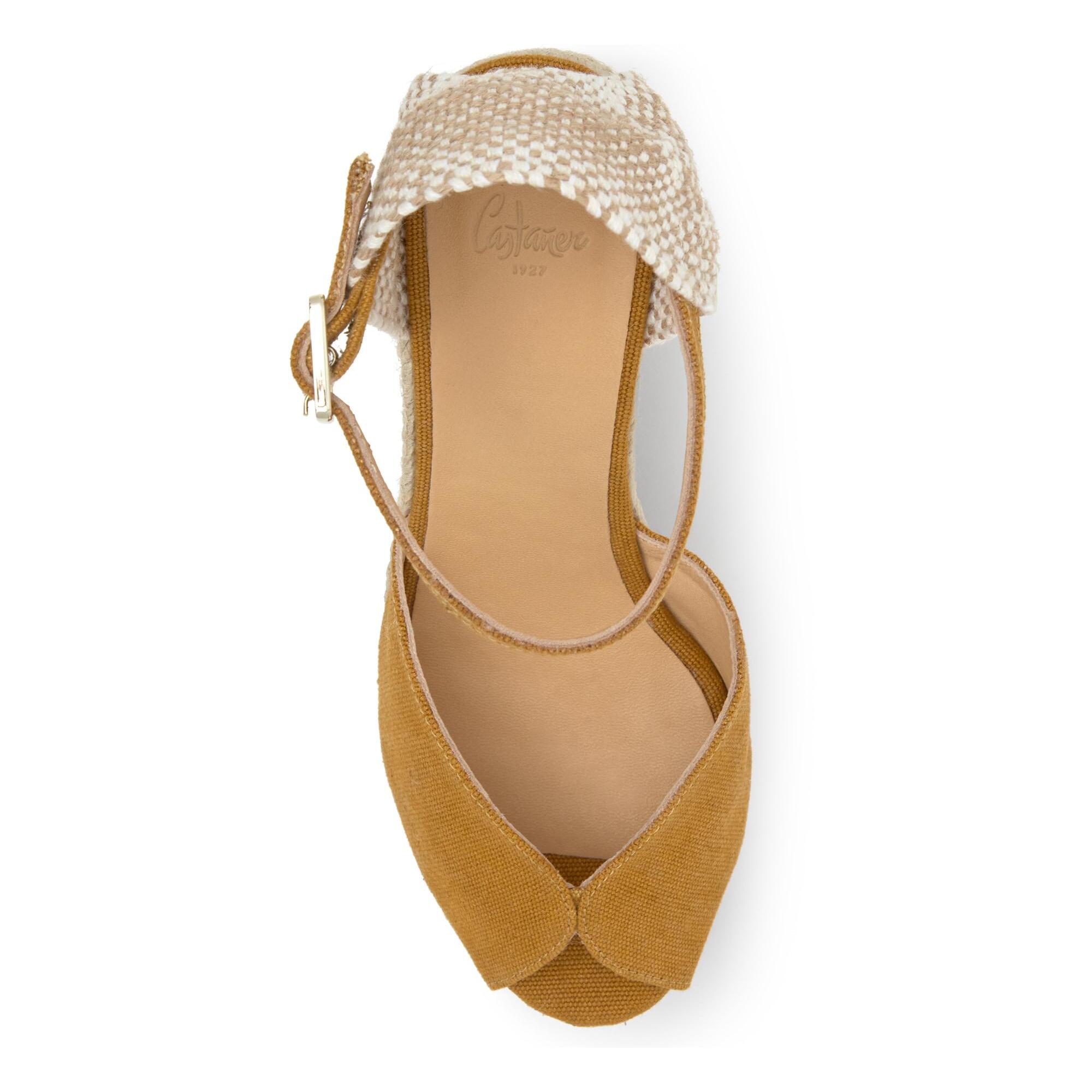 Sandalia de cuña Bianca estilo peep-toe en algodón orgánico lavado