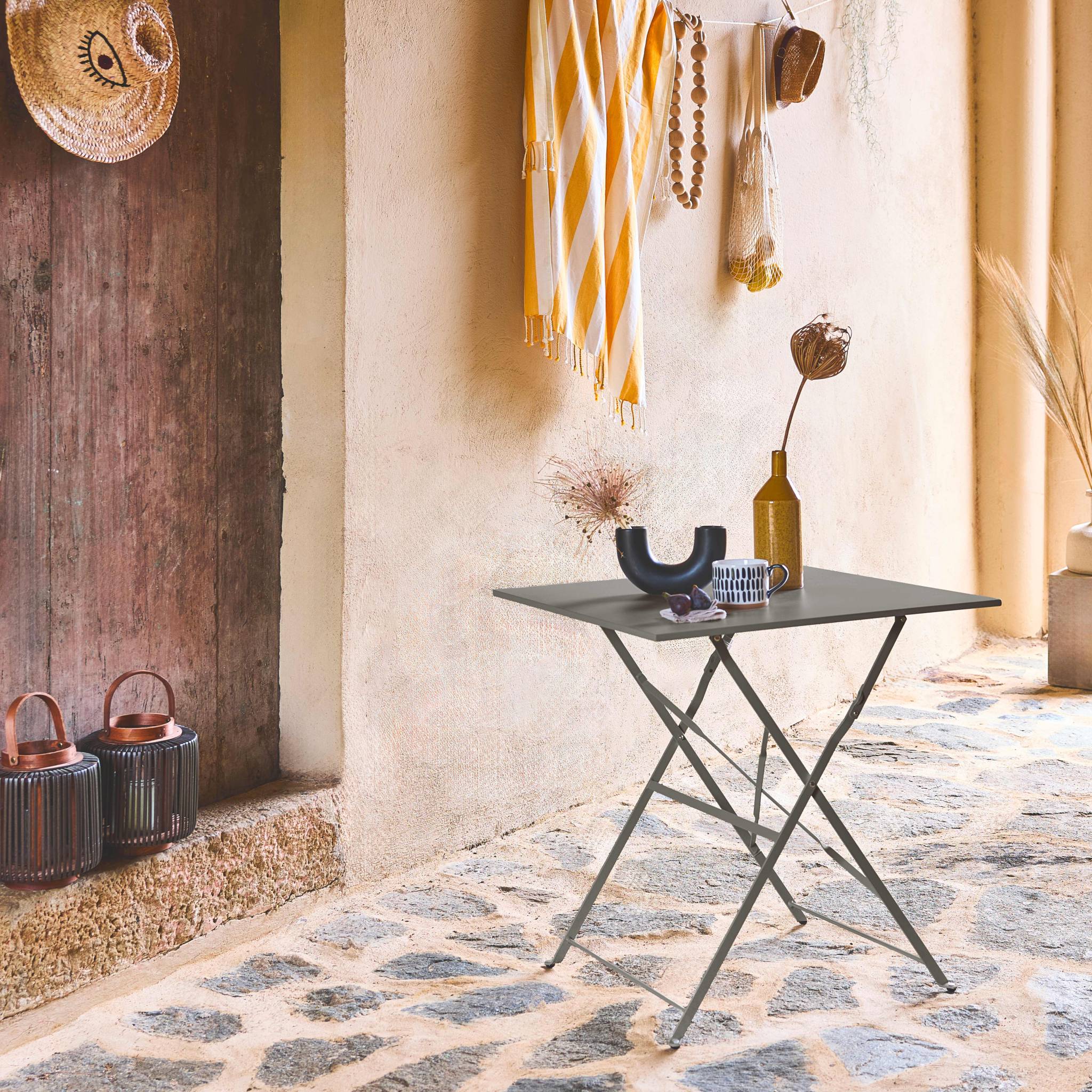 Table de jardin bistrot pliante métal + 2 assises kaki 70 x 70cm. acier thermolaqué