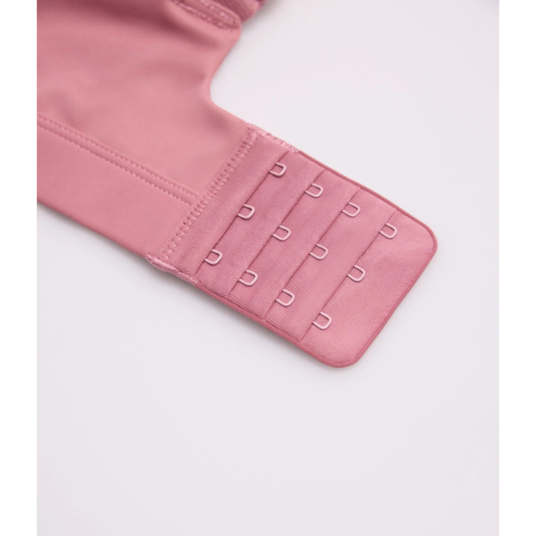 Reggiseno sportivo ad alto sostegno con spalline regolabili in rosa