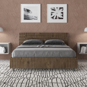 Cama doble sin somier 140x200 con cabecera inclinada de listones nogal Ankel