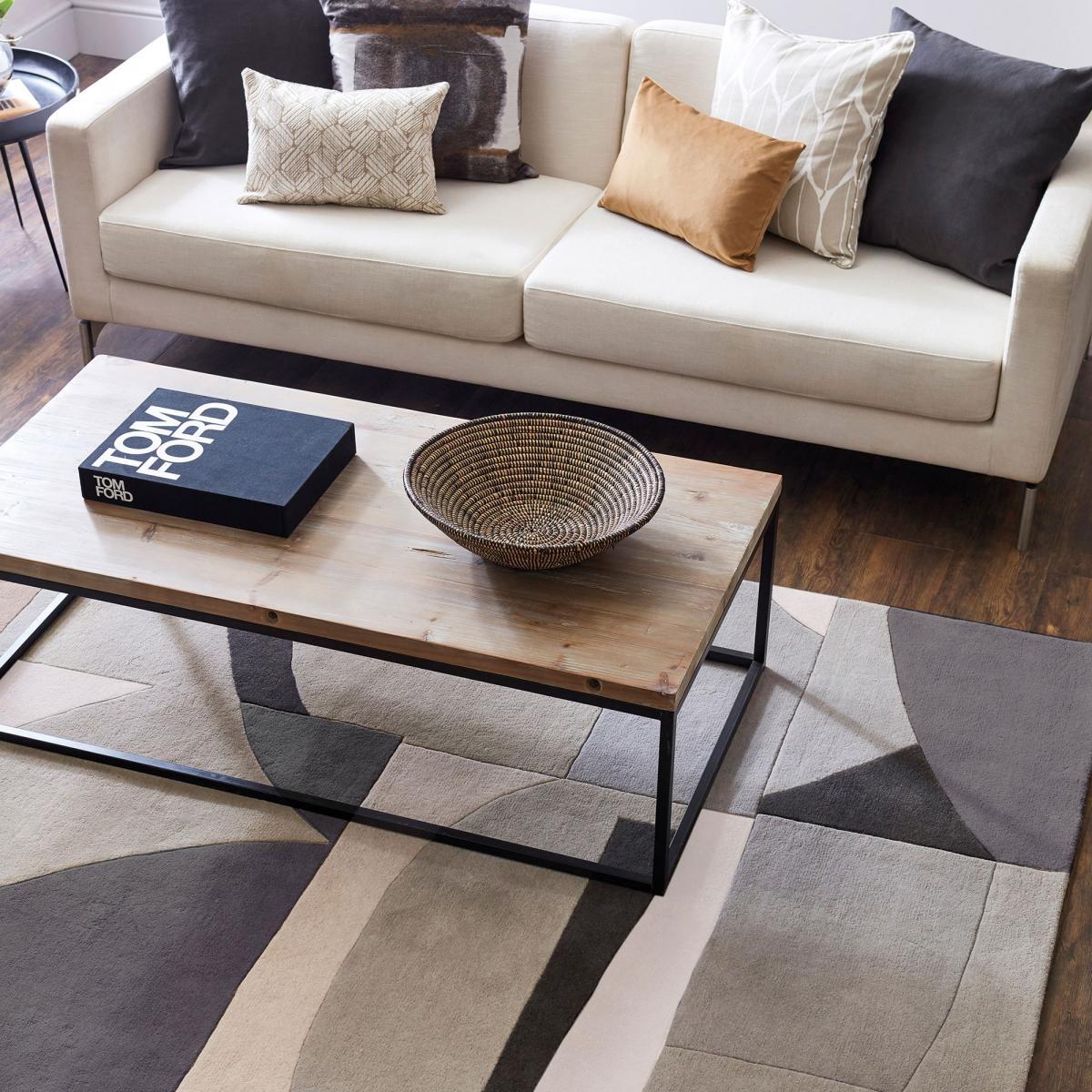 Tapis salon et chambre fait à la main en laine motif géométrique ALDE