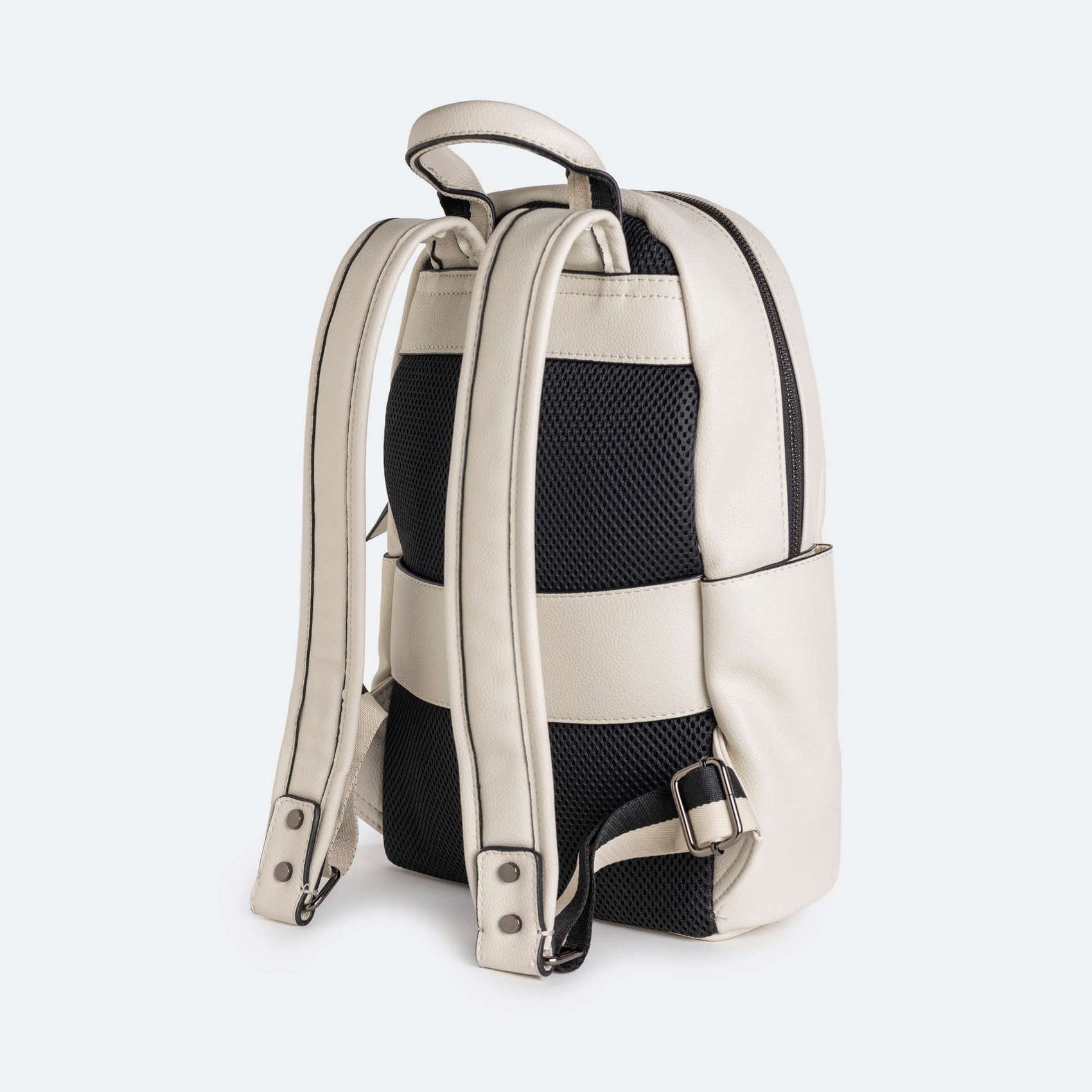 ESSENTIALS BACKPACK WHITE