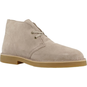 Botines Hombre de la marca CLARKS  modelo DESERT BT EVO Light Brown