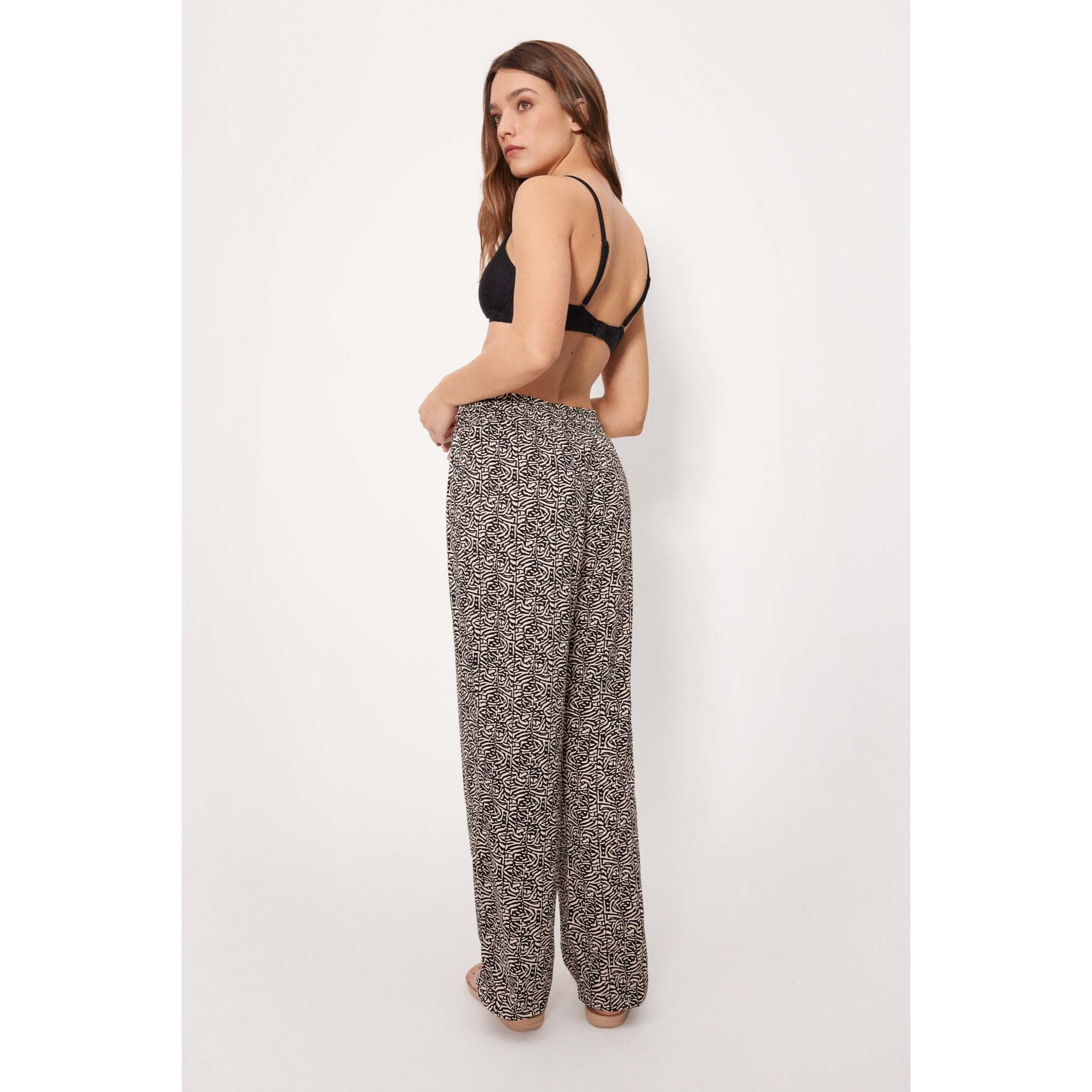 Pantaloni lunghi