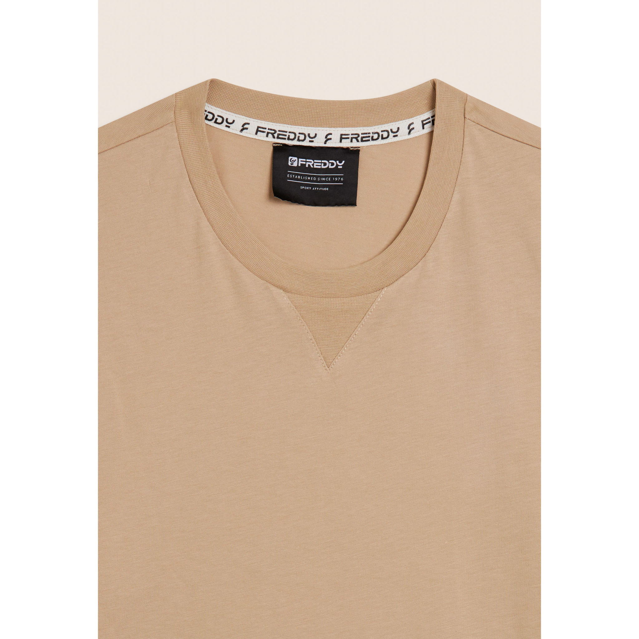 T-shirt manica lunga con polsini