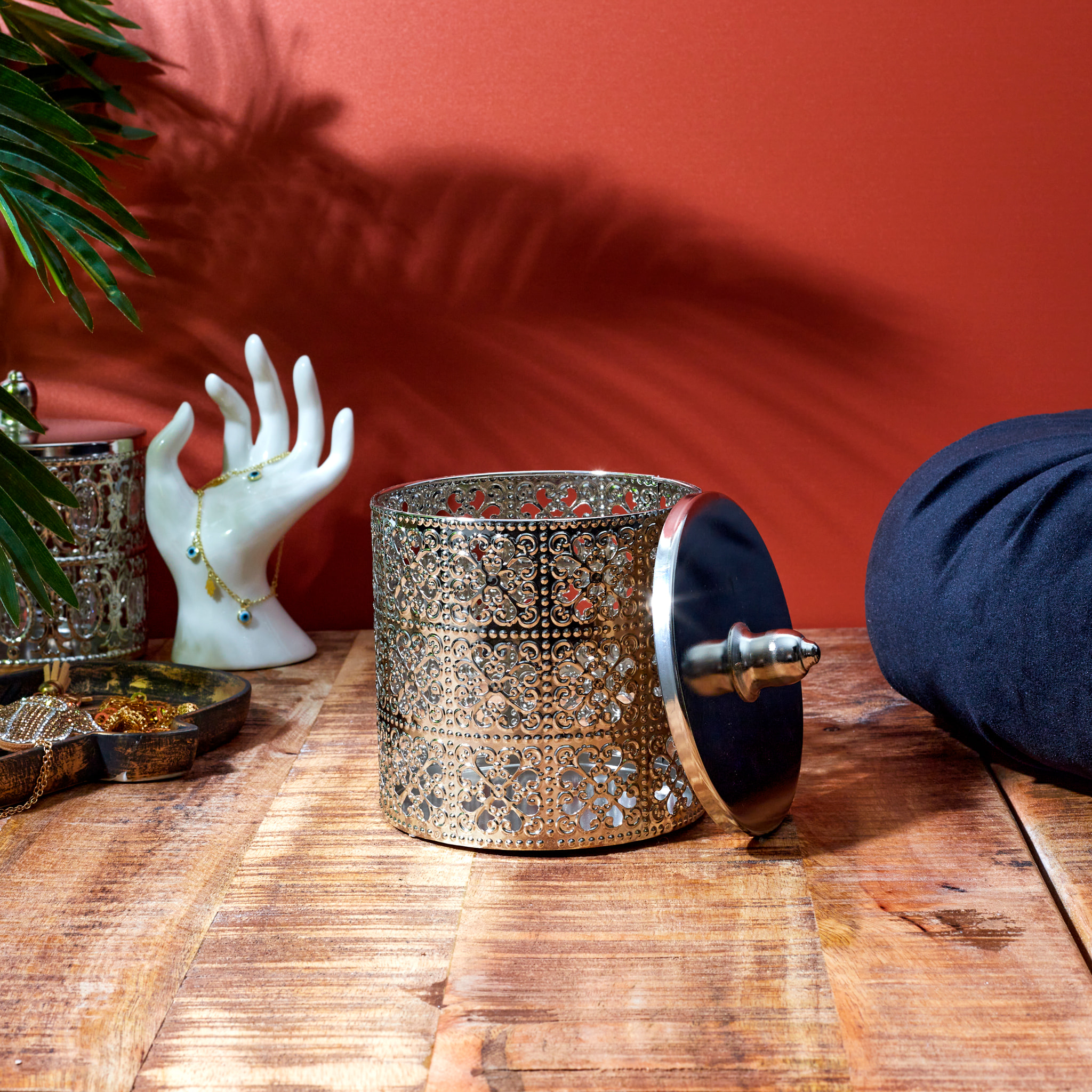 Boite Deco Argentee Avec Couvercle H13.5cm