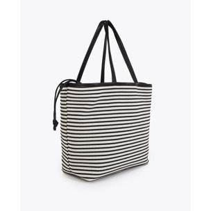 Shopper in tessuto a righe abbinato a un effetto pelle.