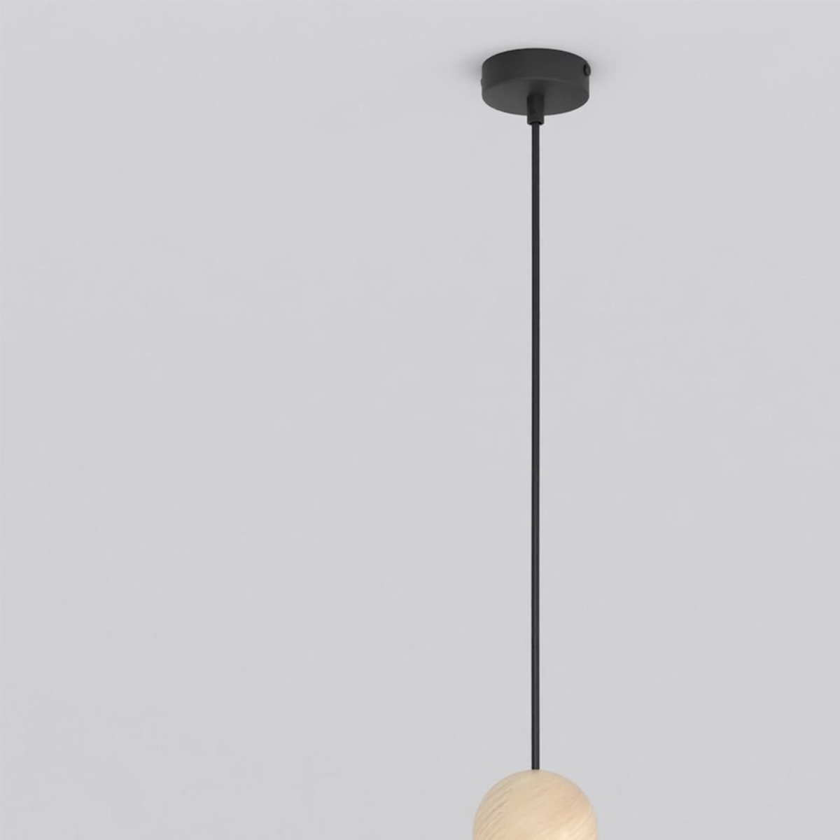 Lampada a sospensione LOOP in acciaio nero e legno