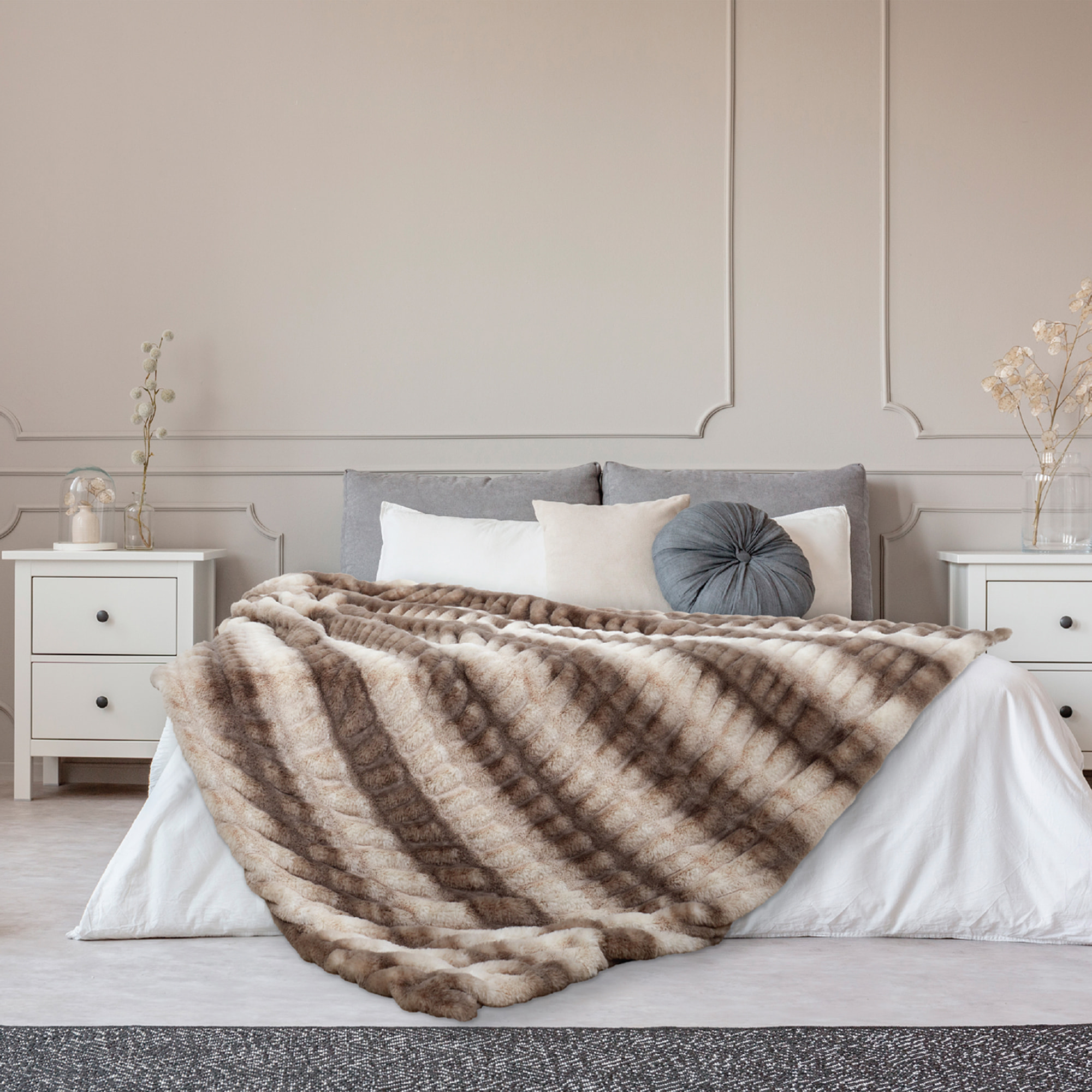Plaid - HOME DECO FACTORY - Luxury - Imitation Fourrure - Bicolore - Blanc et Marron