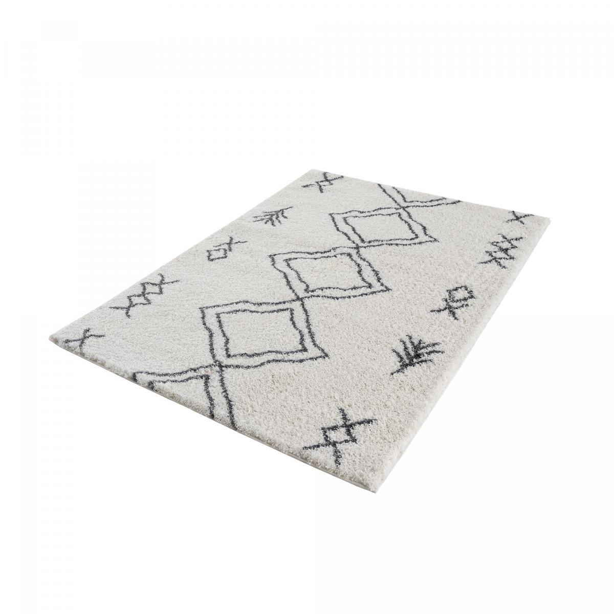 Tapis Shaggy longues mêches et aux motifs traditionnels Berbères