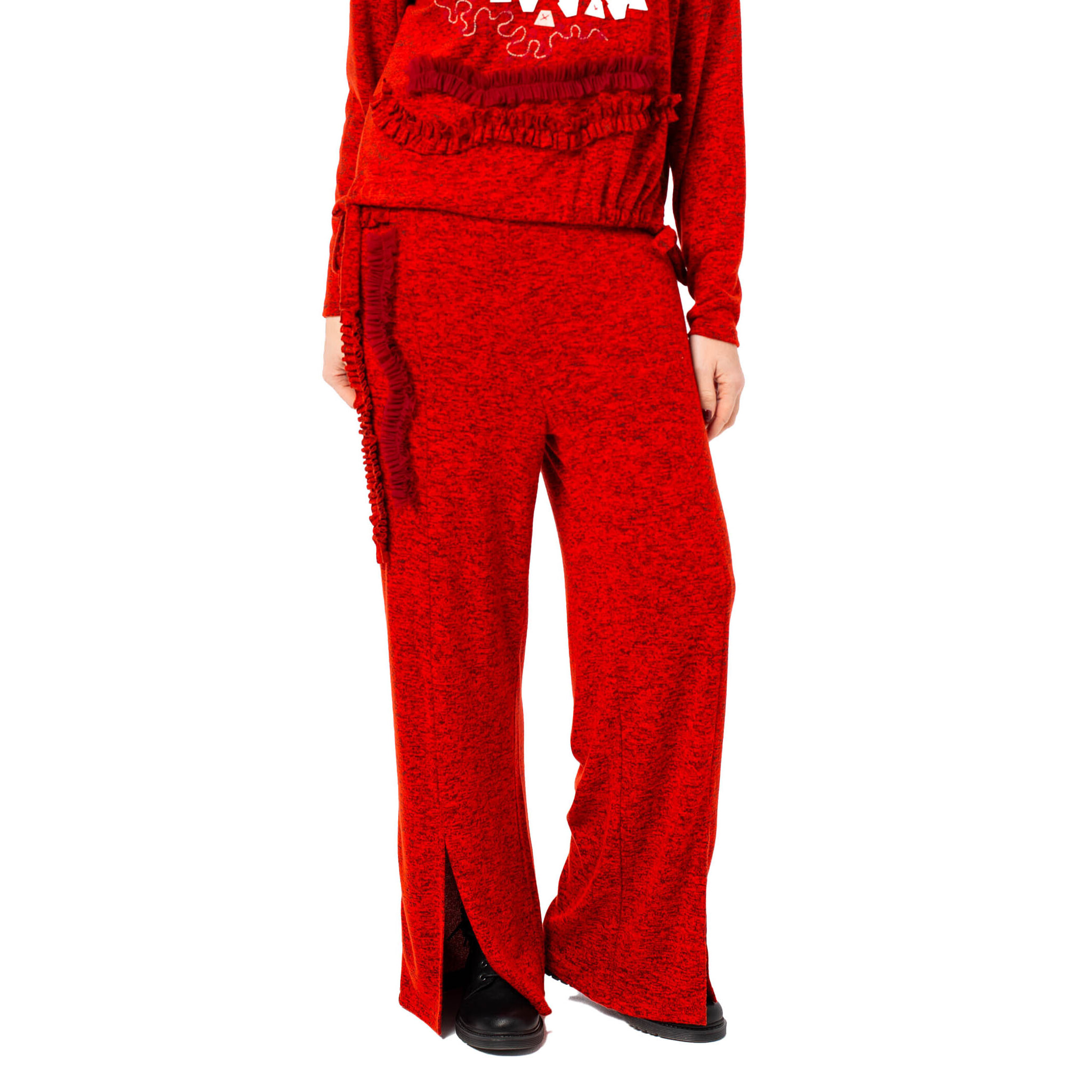 Mamatayoe Orfebre. Pantalón Largo de Mujer de Color Rojo con Detalles Bordados para Otoño Invierno. Pantalón Fluido de Punto con Aberturas y Cintura Elástica de Estilo Casual.