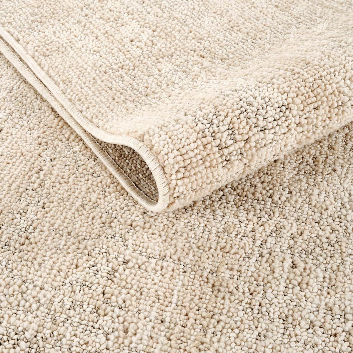 Tapis kilim faux uni, tissage authentique, design épuré, DOUCA