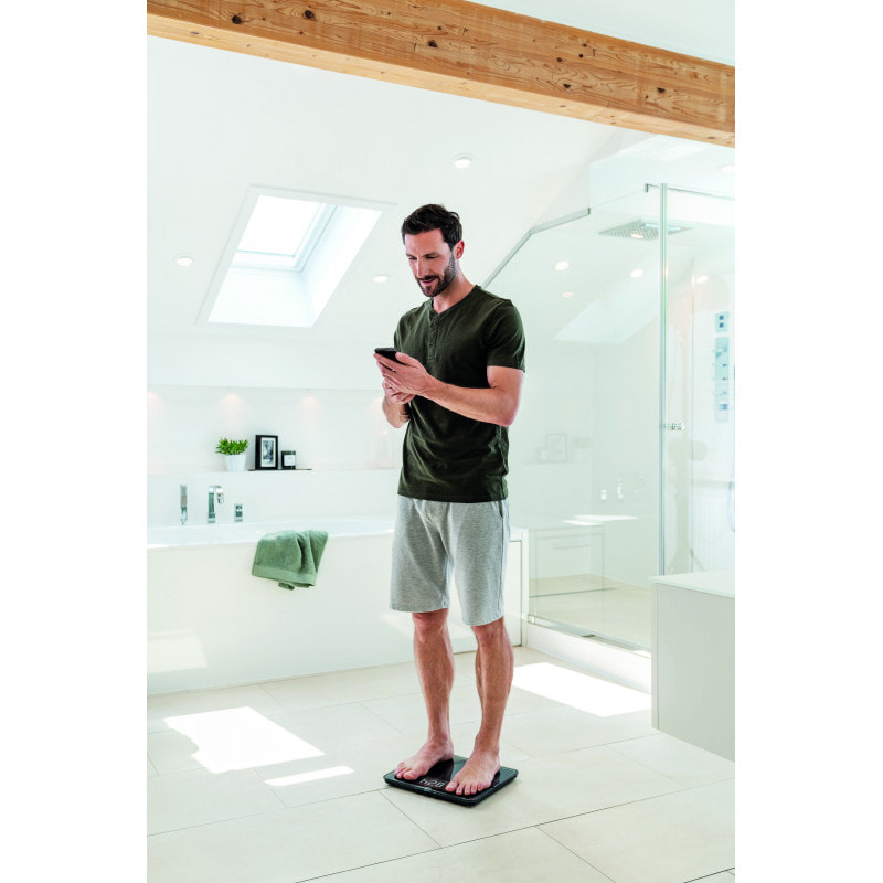 Pèse-personne impédancemètre connecté