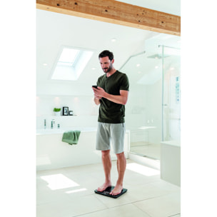 Pèse-personne impédancemètre connecté