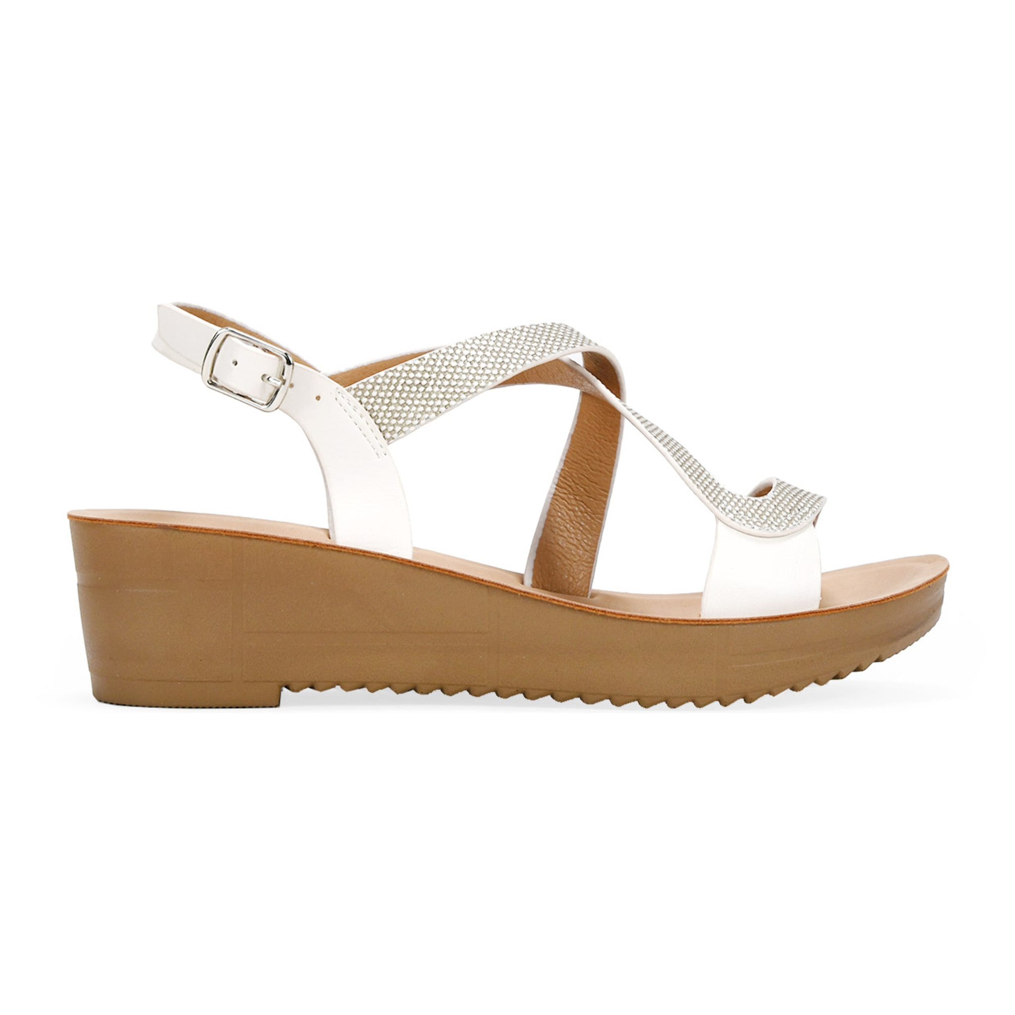 Sandalias beige con cuña