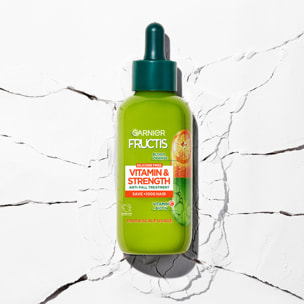 Siero Anti-Caduta per Capelli Fragili Fructis Vitamine e Forza Trattamento con Arancia Rossa Vitamina C e Biotina - Flacone da 125ml
