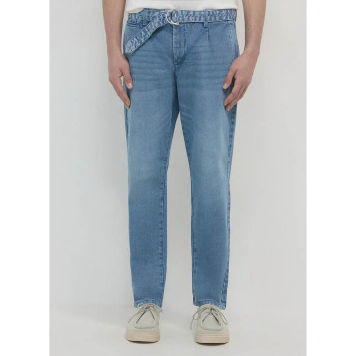 Jeans con fusciacca