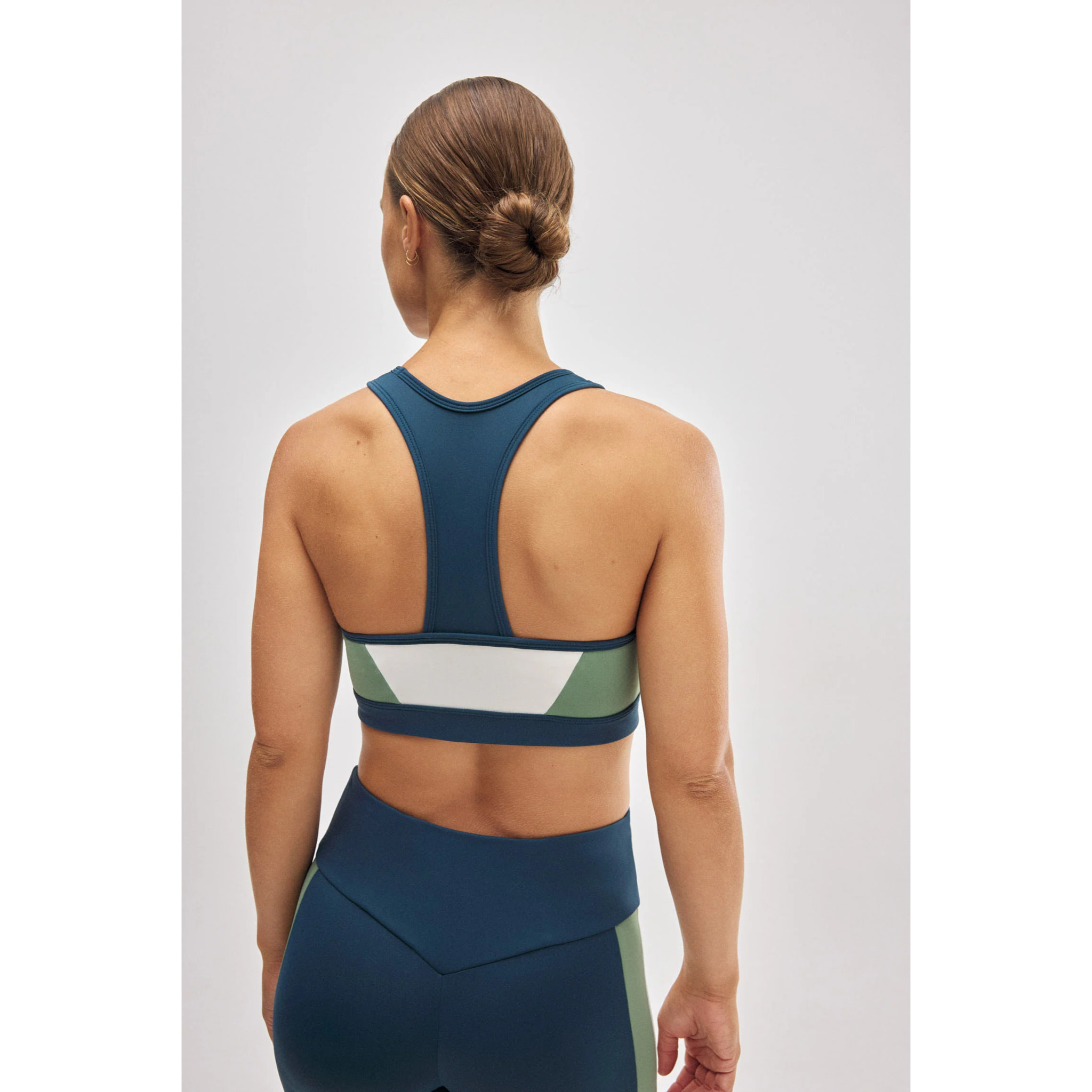 Reggiseno sportivo colorblock blu con imbottitura rimovibile