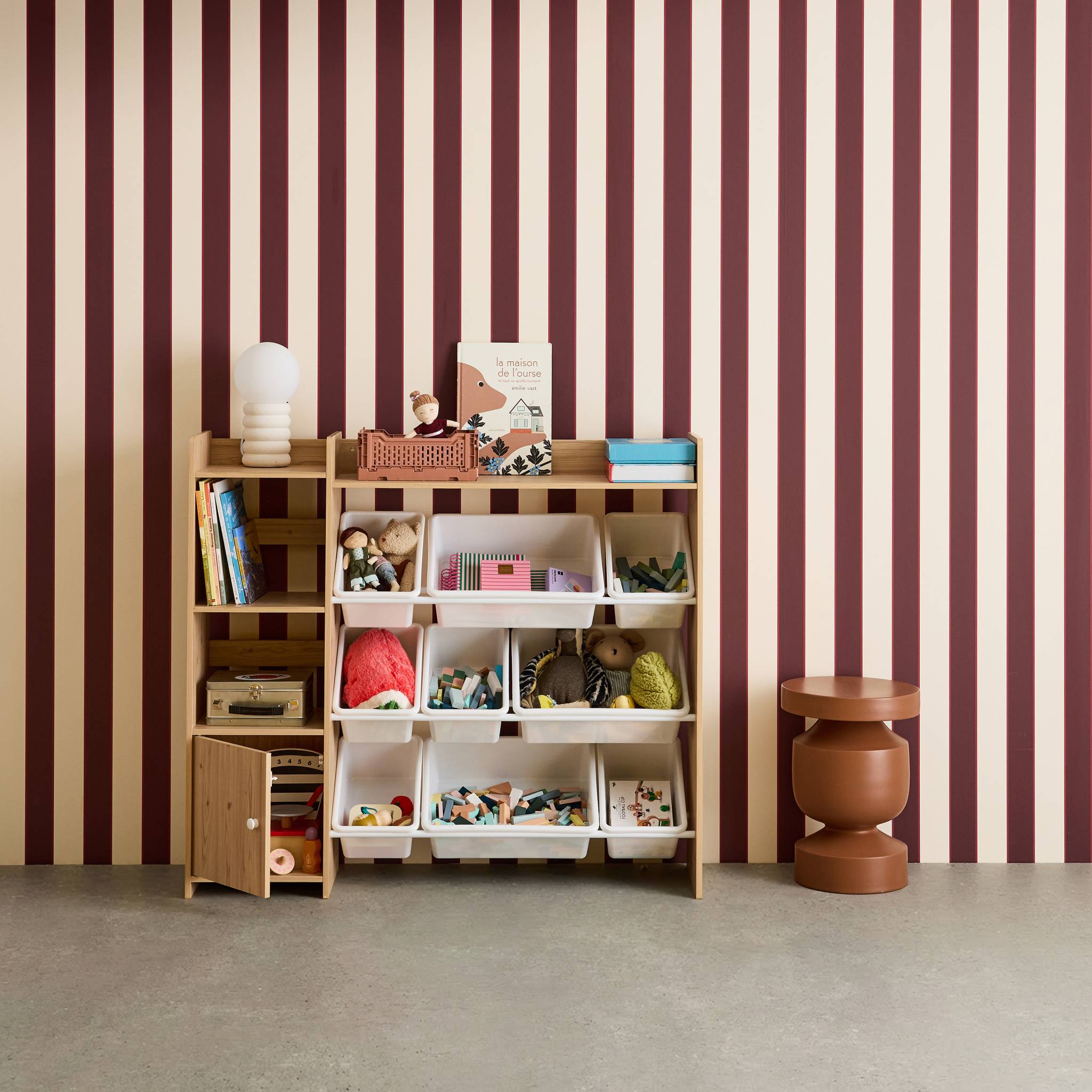 Meuble de rangement enfant 9 bacs de rangement 4 étagères 1 porte SORA
