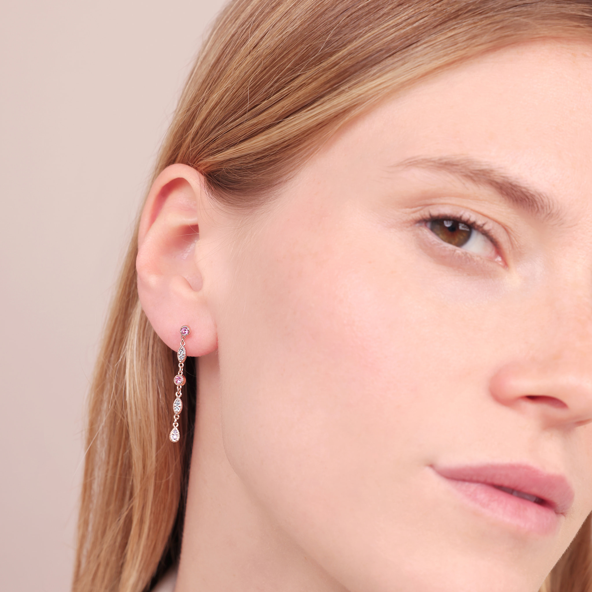 Orecchini Pendenti con Elementi Tondi e a Marquise e Cubic Zirconia Colorate