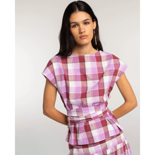 Blusa con lazada y fajín de mujer
