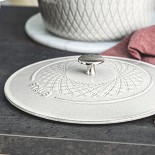 Cocotte twister 24 cm, Rond(e), Truffe blanche, Fonte