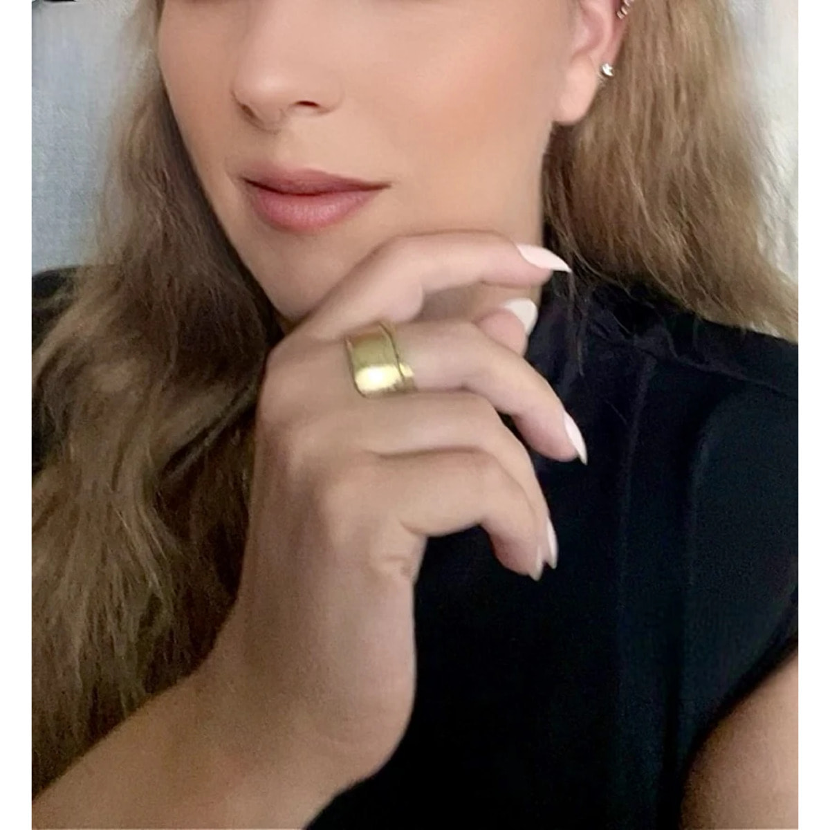 Anillo Twister en dorado chapado latón