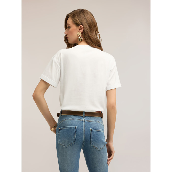 Motivi - Camiseta de jersey con aplicaciones florales - Blanco