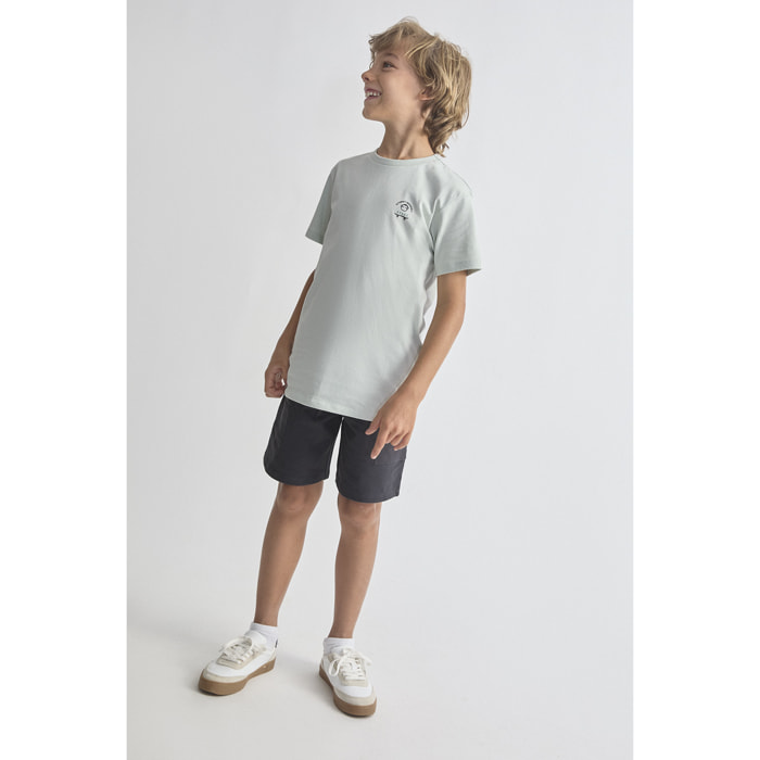 Conjunto Camiseta Lisa con Logo Pequeno y Shorts con Bolsillos Parche Estilo Casual | Color: Gris marengo | Street Monkey